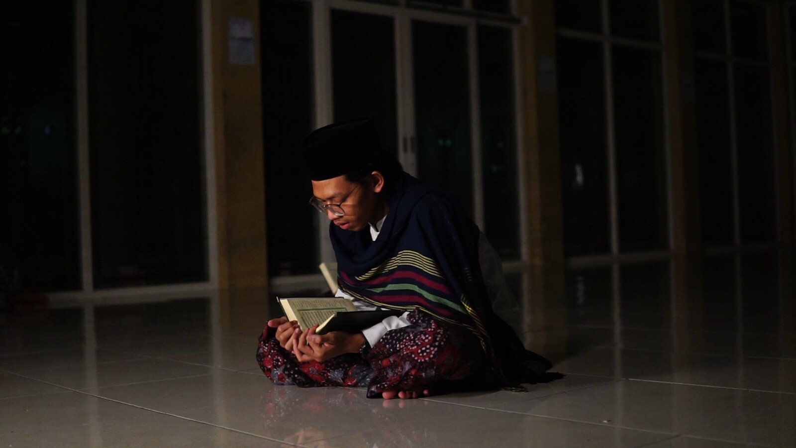 DEMOKRASI SEHAT DIMULAI DARI KESADARAN DIRI